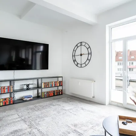 شقة Beyond Living I 235 M² Loft I Billard I Kamin