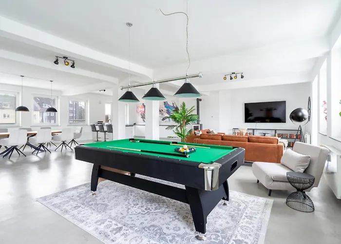 Beyond Living I 235 M² Loft I Billard I Kamin Essen